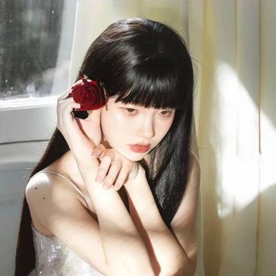 少女与海怪